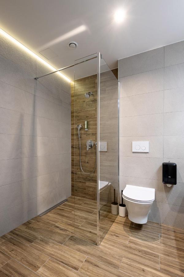 Ilkus Hotel & Restaurant Krze 외부 사진