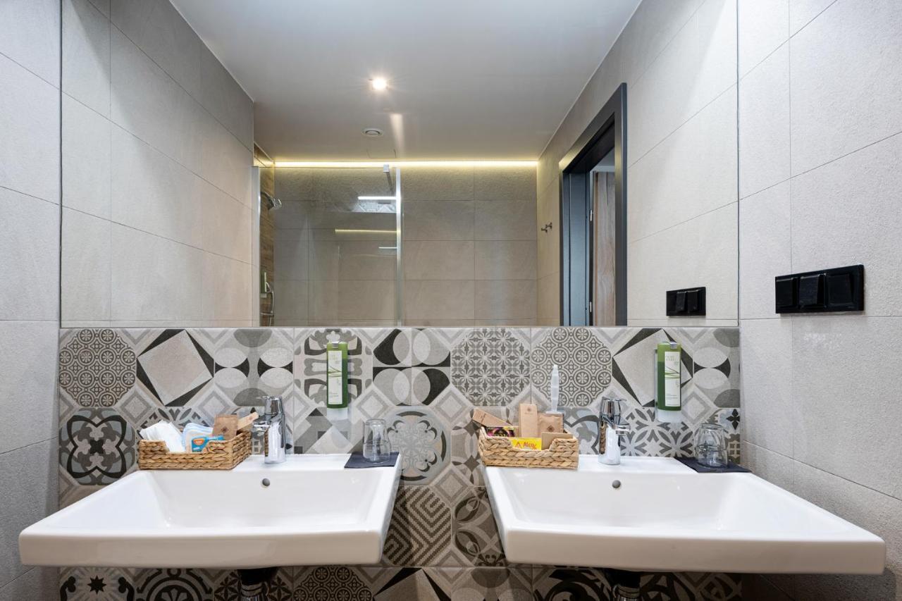 Ilkus Hotel & Restaurant Krze 외부 사진